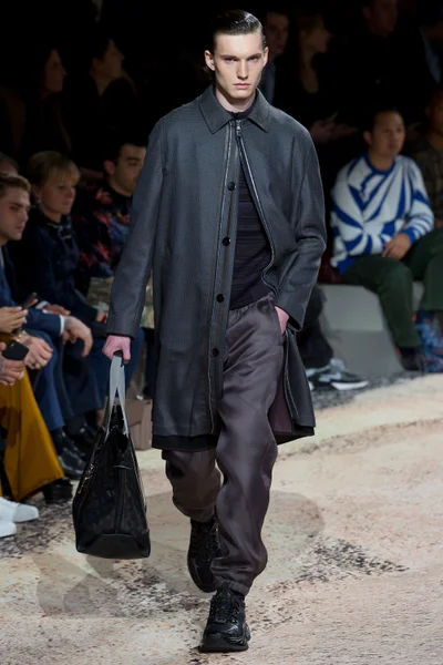 Look 42